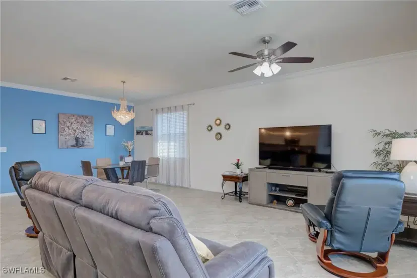 Picture of 9384 Glenforest Dr, Naples FL 34120