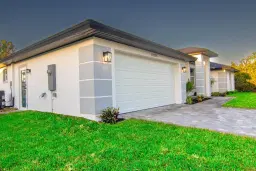 Picture of 10235 Stonecrop Avenue, Englewood, FL 34224
