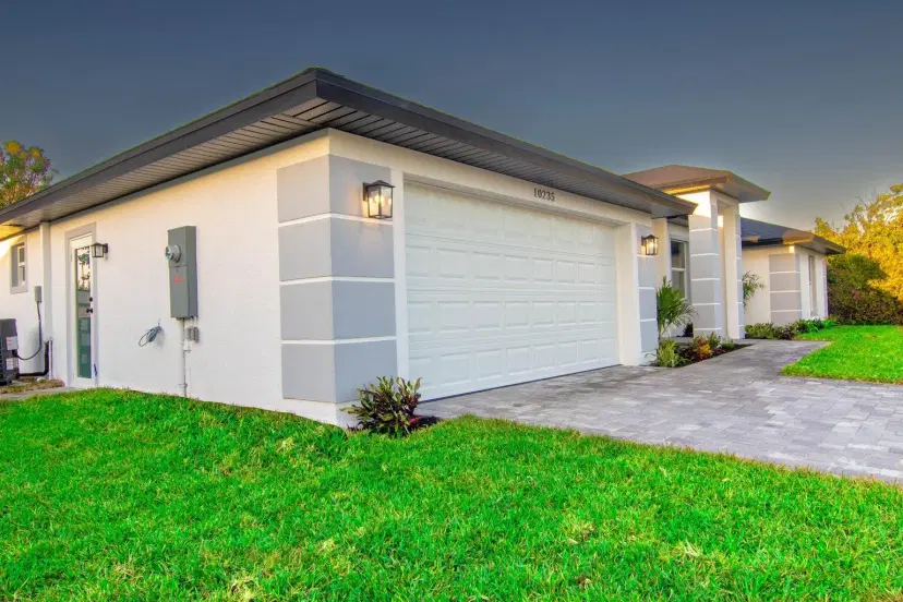 Picture of 10235 Stonecrop Avenue, Englewood FL 34224