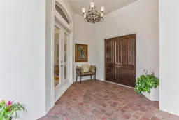 Picture of 8958 Shenendoah Cir, Naples, FL 34113