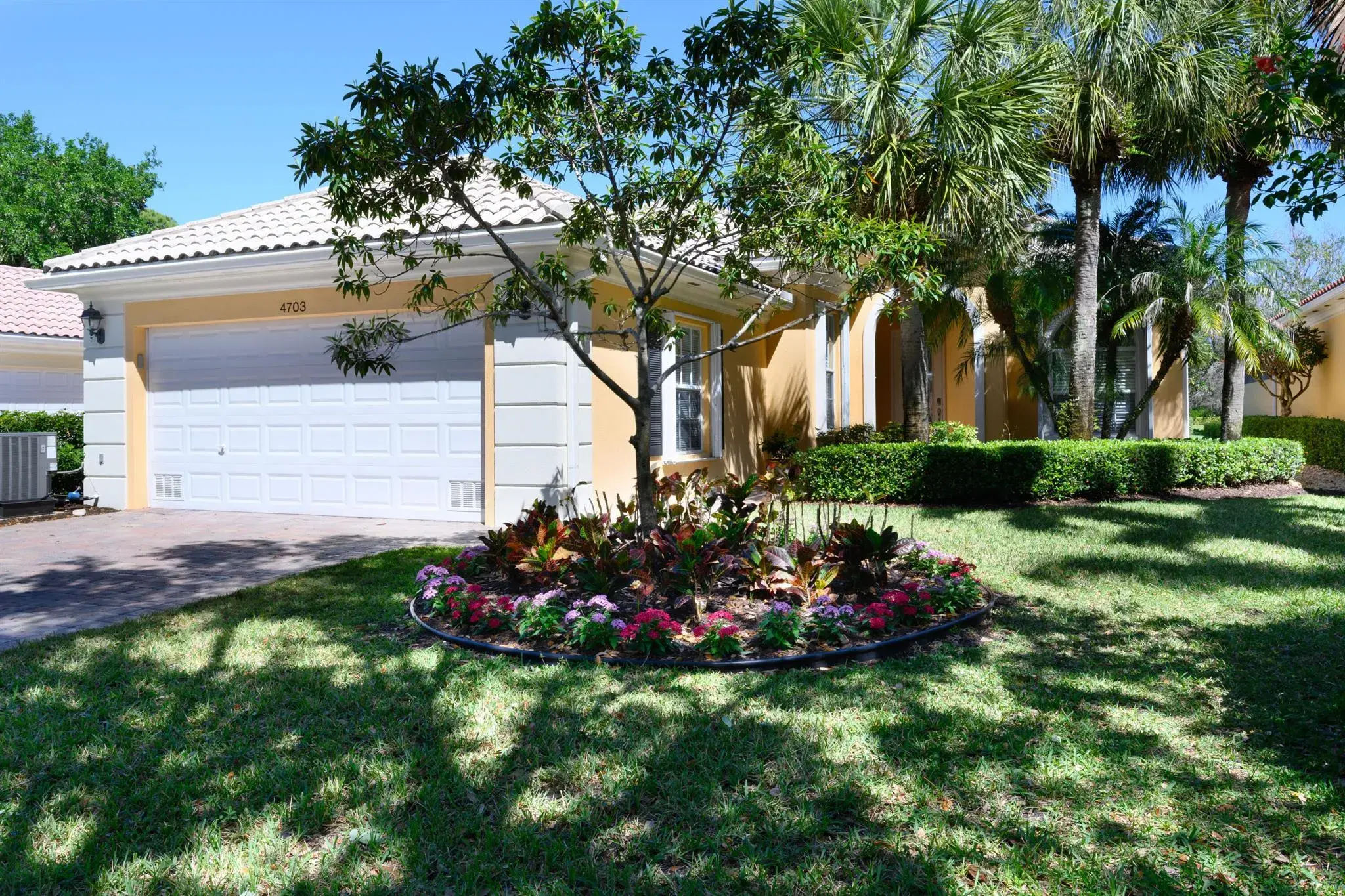 Picture of 4703 Dovehill Drive, Palm Beach Gardens, FL 33418