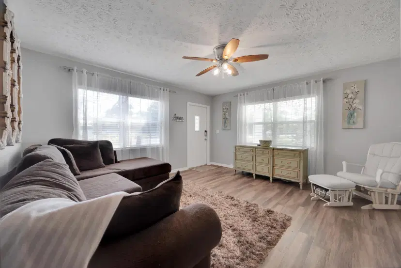 Picture of 332 Smallwood Avenue, Fort Pierce FL 34982