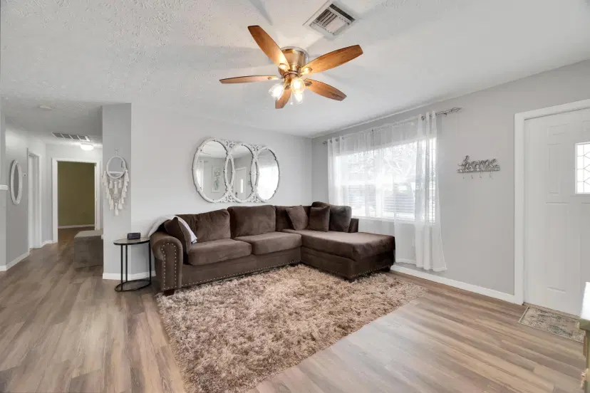 Picture of 332 Smallwood Avenue, Fort Pierce FL 34982