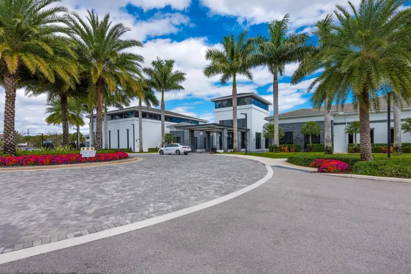 Picture of 8131 Laurel Falls Dr Drive, Boca Raton FL 33496