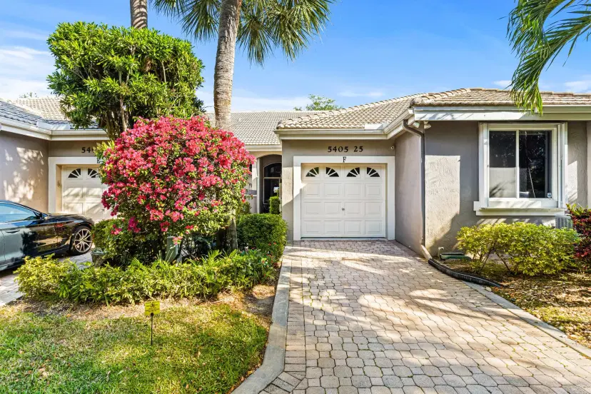 Picture of 5405 Monterey Circle 25, Delray Beach FL 33484