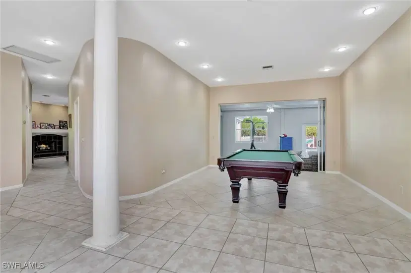 Picture of 2024 Imperial Cir, Naples FL 34110