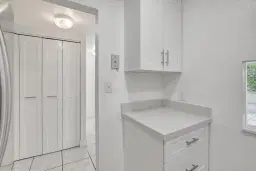 Picture of 8000 N Sunrise Lakes Dr 207, Sunrise, FL 33322