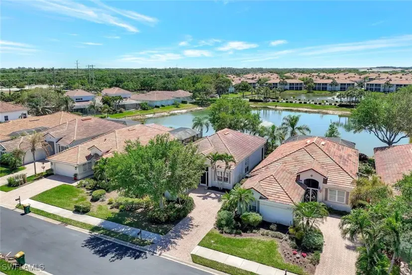Picture of 3376 Sandpiper Way, Naples FL 34109