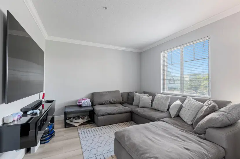 Picture of 559 NW 35Th Place, Boca Raton FL 33431