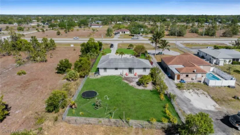Picture of 3045 Everglades Blvd N, Naples FL 34120