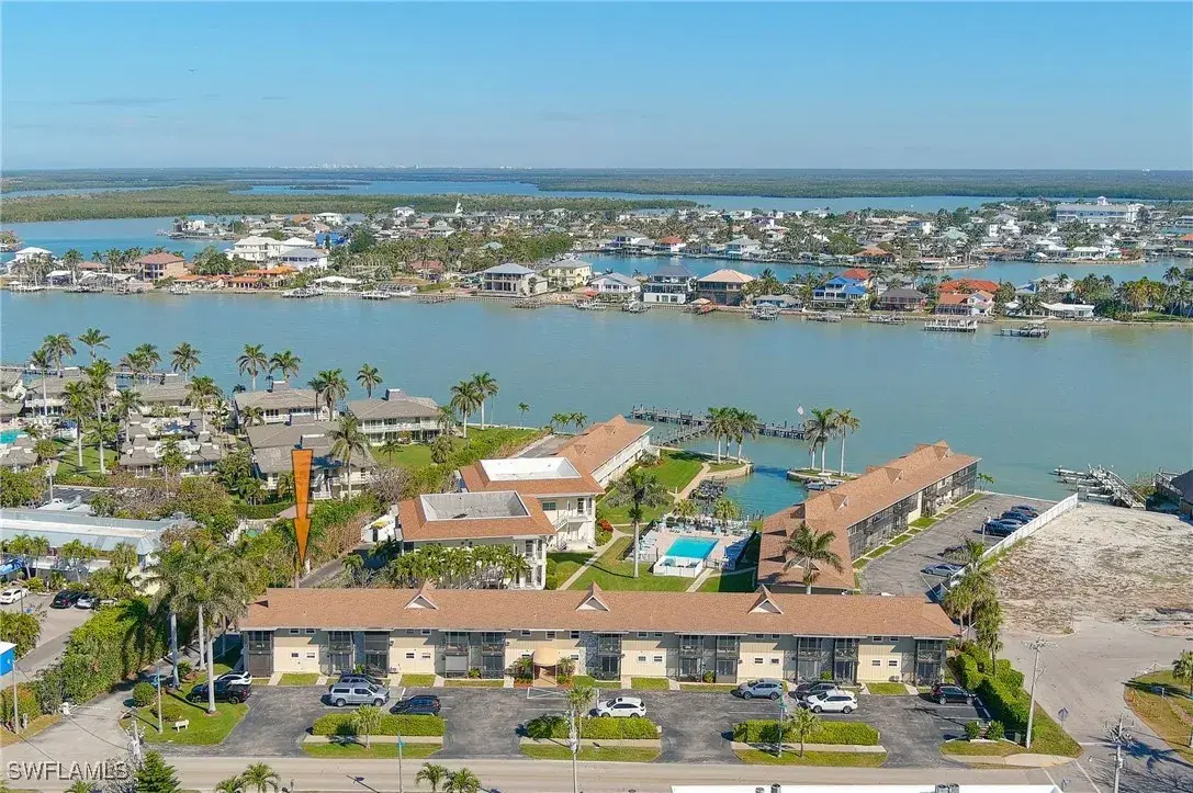 Picture of 850 Palm St C11, Marco Island, FL 34145