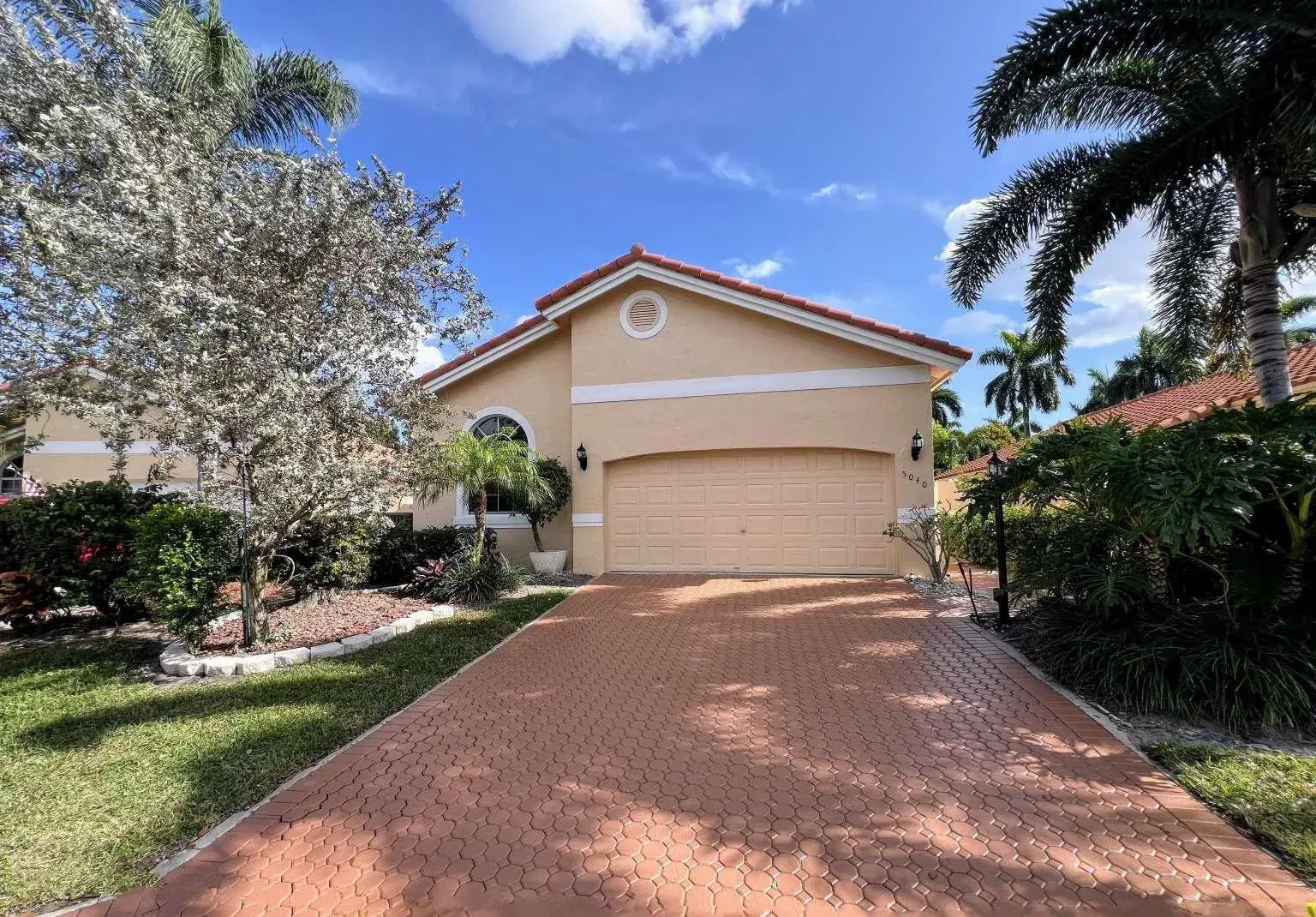 Picture of 5040 Alencia Ct, Delray Beach, FL 33484