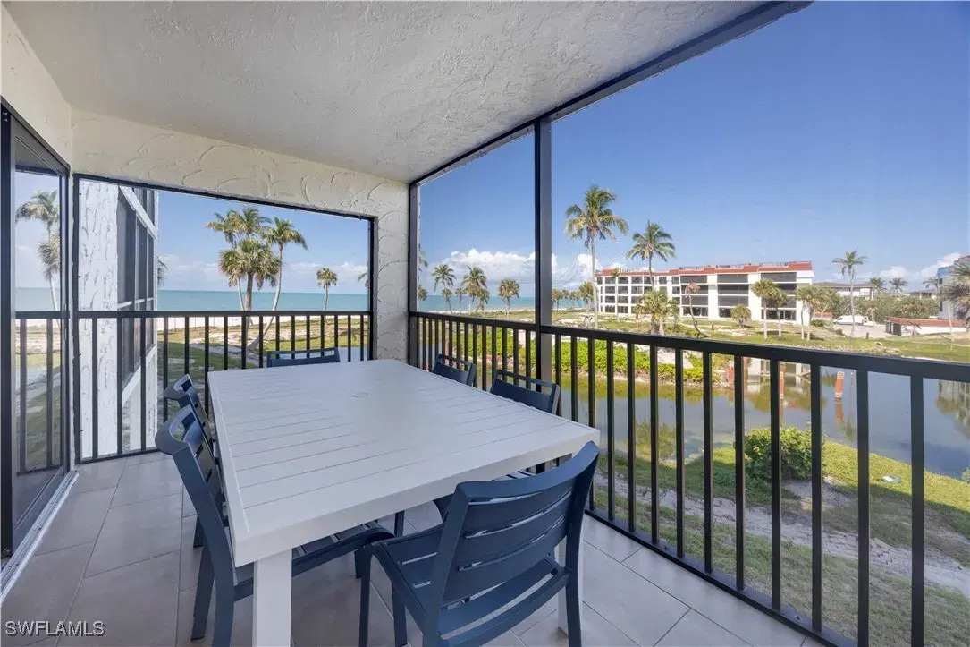 Picture of 2445 W Gulf Dr 21E, Sanibel, FL 33957