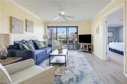 Picture of 2445 W Gulf Dr 21E, Sanibel, FL 33957