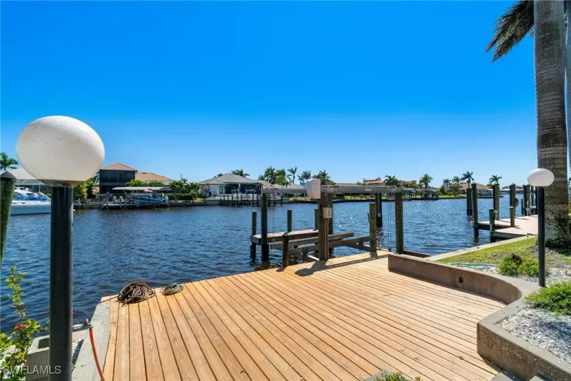 Picture of 3913 SE 19Th Ave, Cape Coral FL 33904