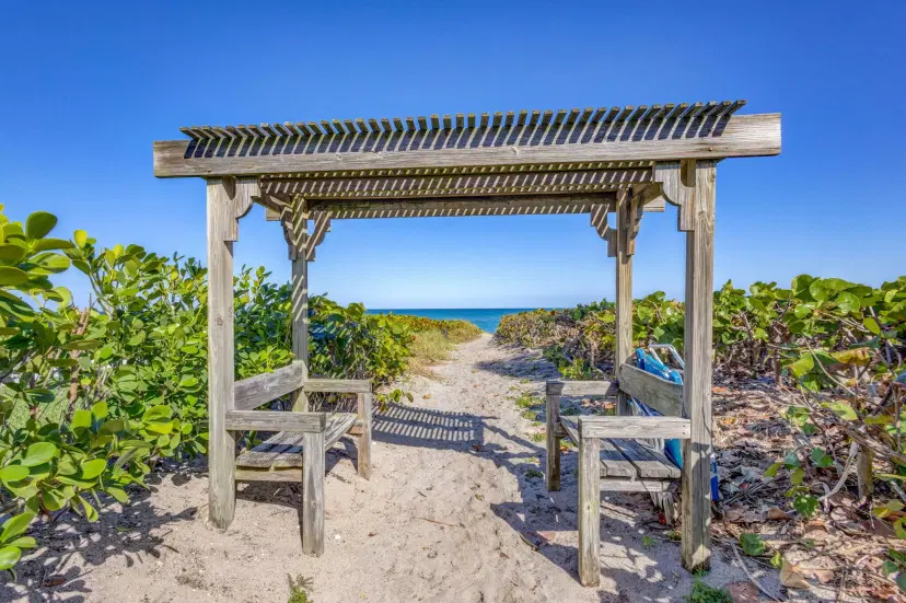 Picture of 240 Celestial Way 5, Juno Beach FL 33408