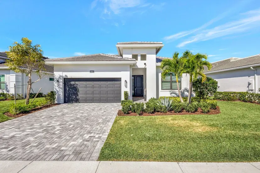 Picture of 15865 Key Biscayne Ln, Loxahatchee FL 33470