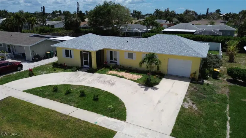 Picture of 1169 Fourwinds Ave, Marco Island FL 34145