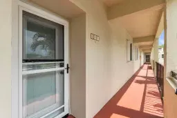 Picture of 2528 Boundbrook Drive S 207, West Palm Beach, FL 33406