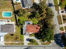Picture of 299 NE 21St Street, Boca Raton, FL 33431