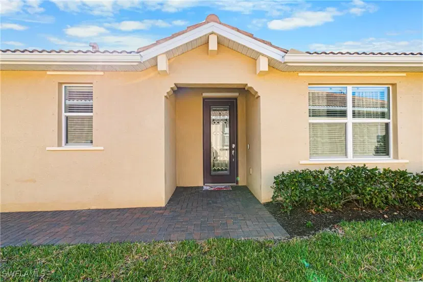 Picture of 10546 Prato Dr, Fort Myers FL 33913
