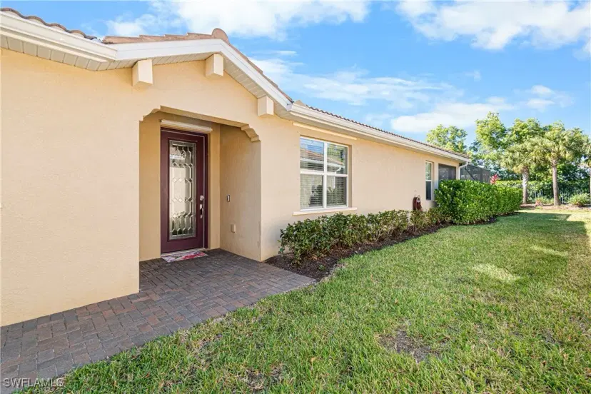 Picture of 10546 Prato Dr, Fort Myers FL 33913
