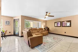 Picture of 2400 NW 33Rd St 1110, Oakland Park, FL 33309
