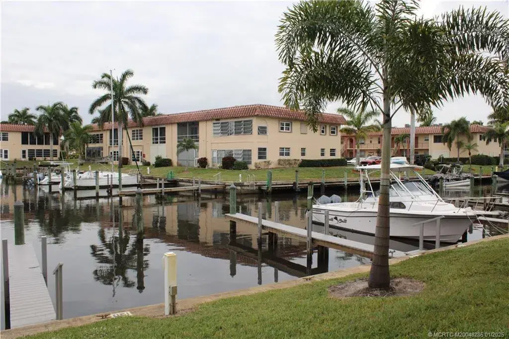 Picture of 2600 S Kanner Highway S2, Stuart, FL 34994