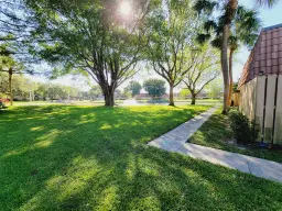 Picture of 702 Mill Valley Pl Place, West Palm Beach, FL 33409