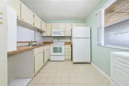 Picture of 5541 Lakeside Dr 201, Margate, FL 33063
