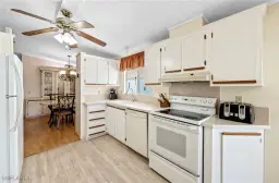 Picture of 516 Horizon Dr, North Fort Myers, FL 33903