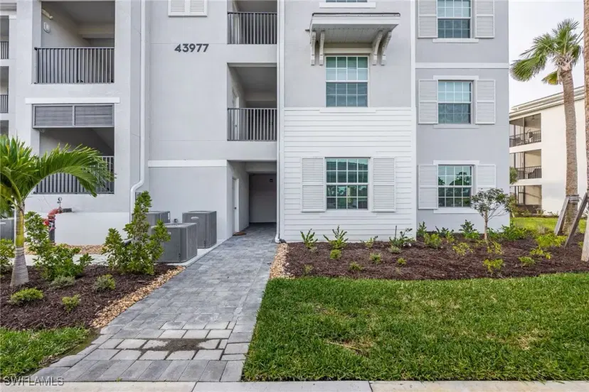 Picture of 43977 Boardwalk Loop 2318, Punta Gorda FL 33982