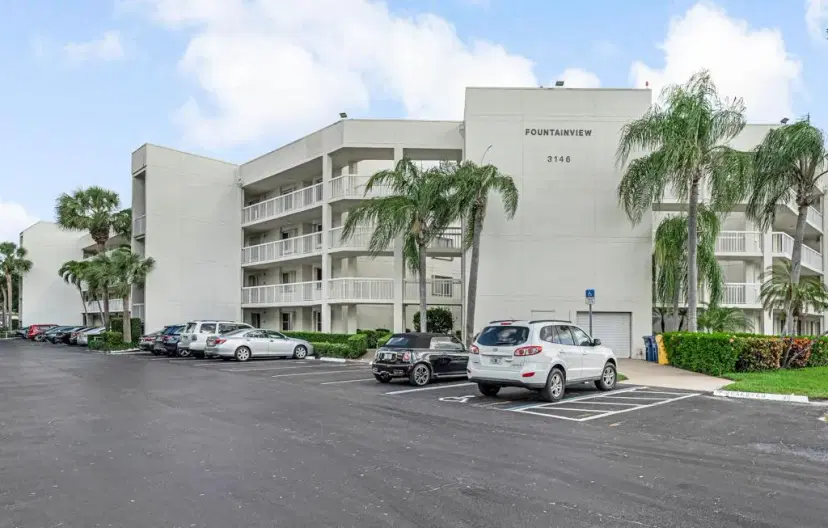 Picture of 3146 Via Poinciana 203, Lake Worth FL 33467
