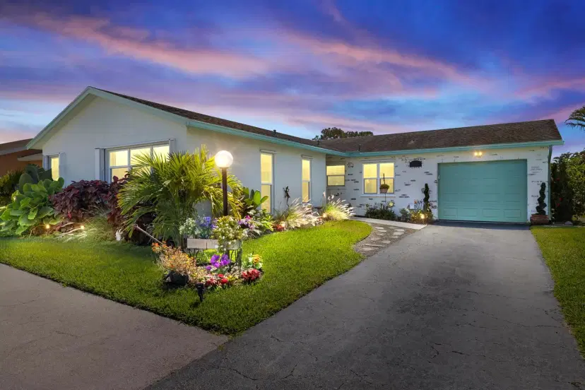 Picture of 7438 Pine Park Drive S, Lake Worth FL 33467