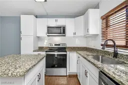 Picture of 1428 Park Shore Cir 3, Fort Myers, FL 33901