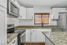 Picture of 1428 Park Shore Cir 3, Fort Myers, FL 33901