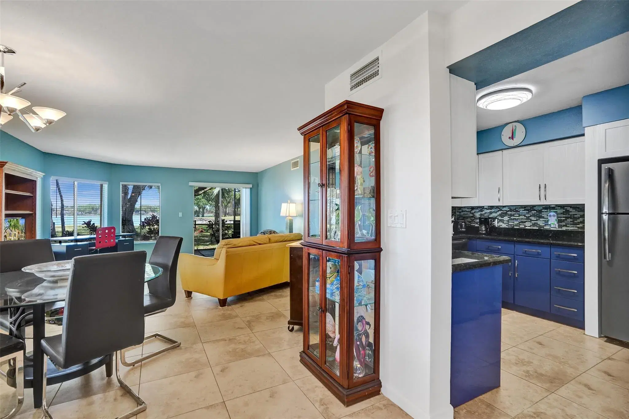 Picture of 2425 NW 33Rd St 1301, Oakland Park, FL 33309