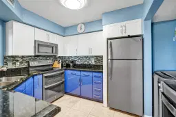 Picture of 2425 NW 33Rd St 1301, Oakland Park, FL 33309