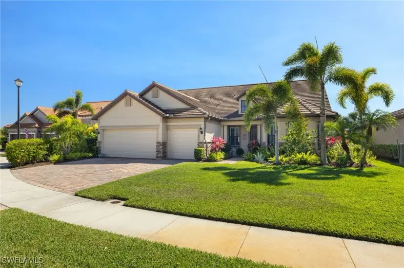 Picture of 11807 Dixon Dr, Fort Myers FL 33913