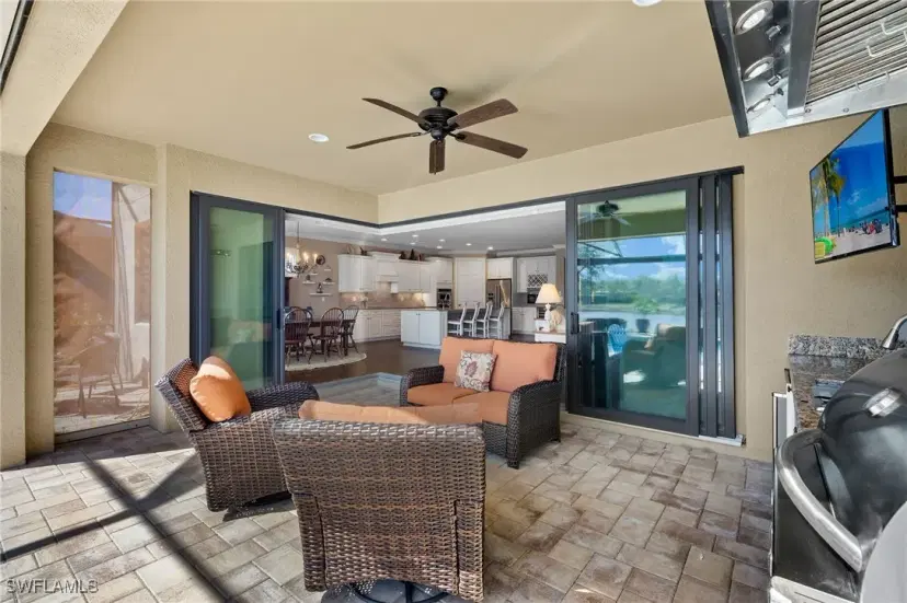 Picture of 11807 Dixon Dr, Fort Myers FL 33913