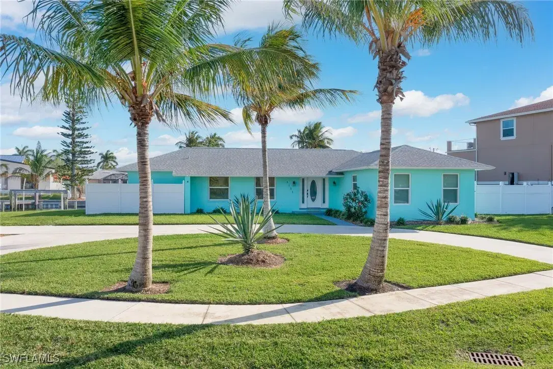 Picture of 1131 Fern Ct, Marco Island, FL 34145
