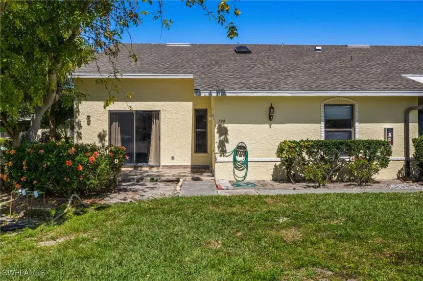 Picture of 1518 SW Courtyards Ln 199, Cape Coral FL 33914