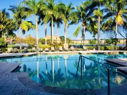Picture of 4190 San Marino Boulevard 102, West Palm Beach, FL 33409