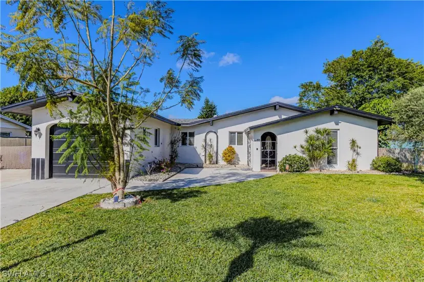 Picture of 106 Starview Ave, Lehigh Acres FL 33936