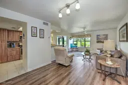 Picture of 5925 Trailwinds Dr 911, Fort Myers, FL 33907