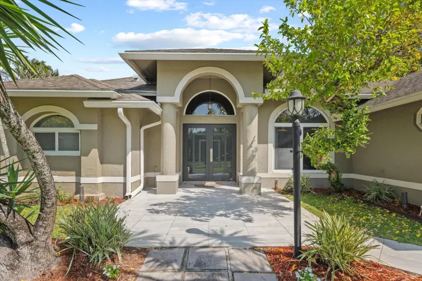 Picture of 16501 Deer Path Lane, Wellington FL 33470