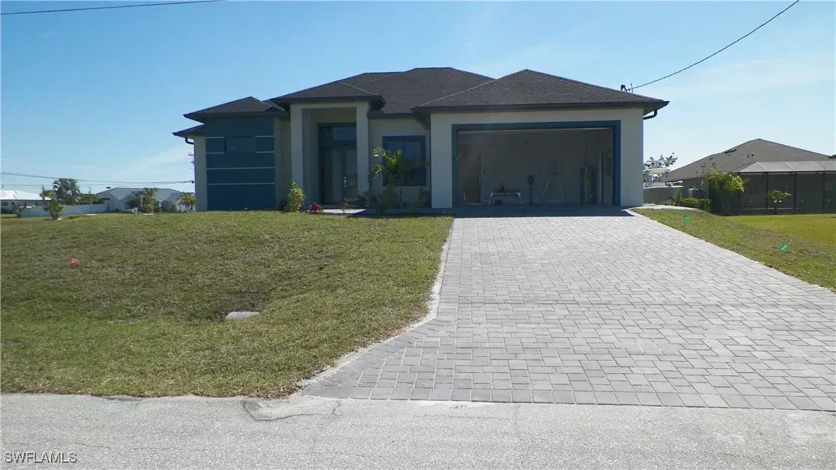 Picture of 1527 NW 38Th Pl, Cape Coral, FL 33993