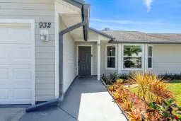 Picture of 932 SE Damask Avenue, Port St Lucie, FL 34983