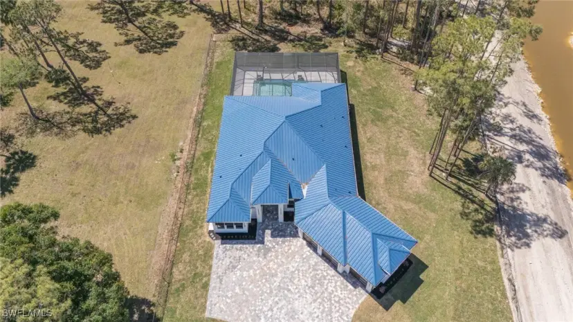 Picture of 757 29Th St Nw, Naples FL 34120