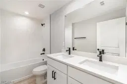 Picture of 1030 NE 13Th Pl, Cape Coral, FL 33909